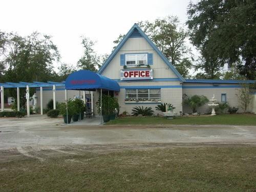 Deerwood Inn & Madison Campground Exterior photo
